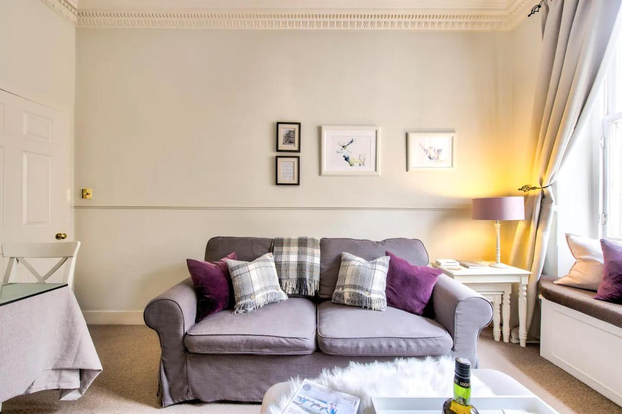 Joivy Lovely Flat On The Royal Mile Edinburgh Ngoại thất bức ảnh