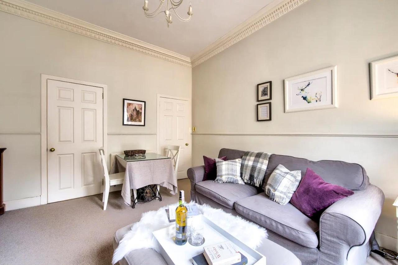 Joivy Lovely Flat On The Royal Mile Edinburgh Ngoại thất bức ảnh